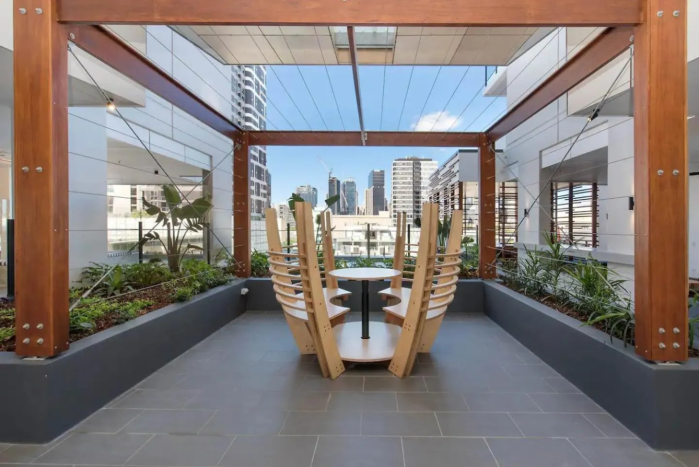 Altitude Suite - Stunning City & River Views! Brisbane