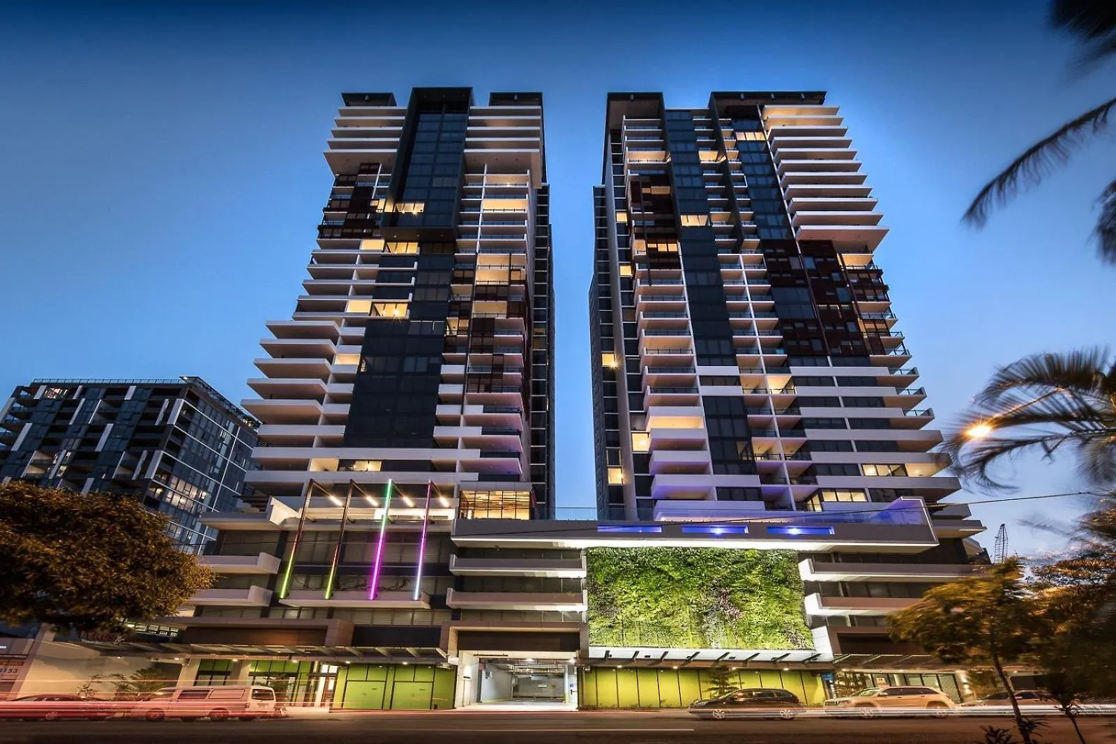 Apartment Altitude Suite - Stunning City & River Views! Brisbane Australia